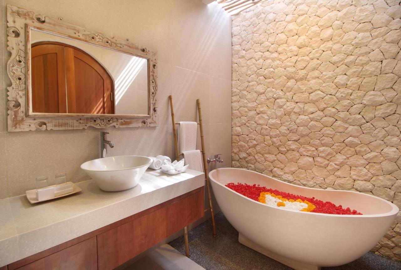 Sudha Villa Bali Anyelir Seminyak Esterno foto