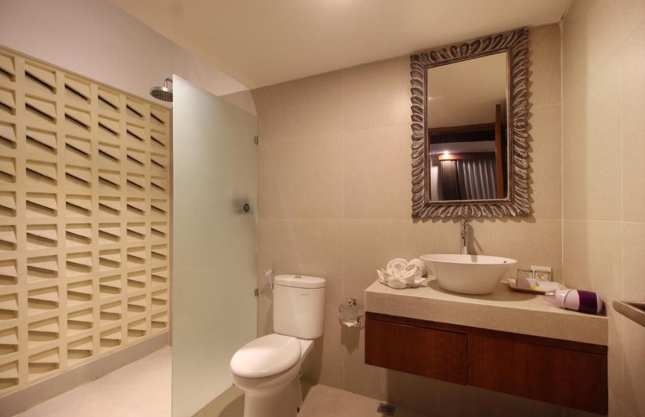 Sudha Villa Bali Anyelir Seminyak Esterno foto