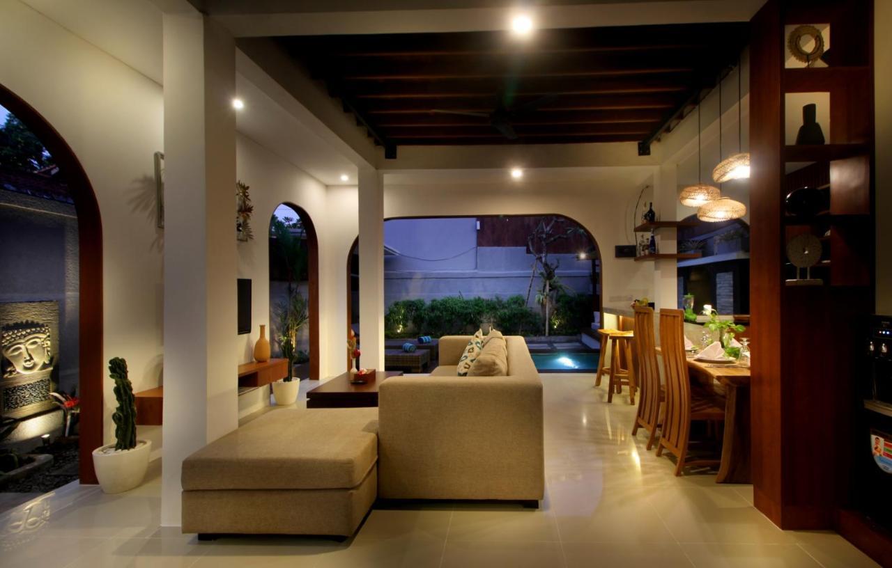 Sudha Villa Bali Anyelir Seminyak Esterno foto